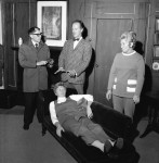 Hypnotising Play At Garrick